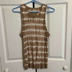 Aerie Tank